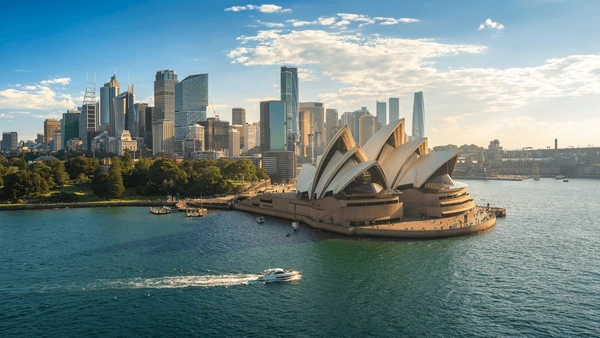 Sydney Harbour Opera House Cityscape 600nw 2495680553